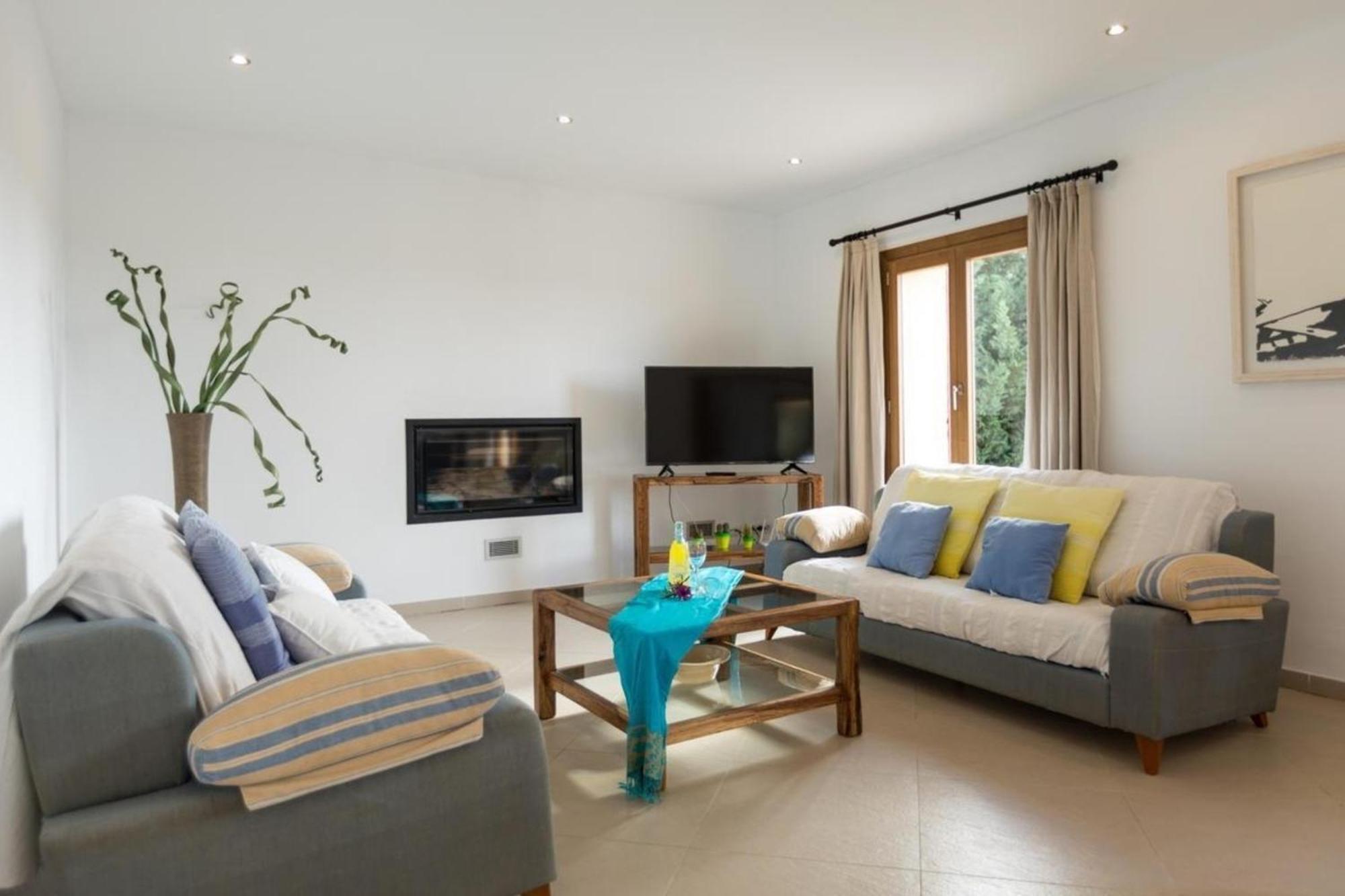 Mit Privatpool Fuer 8 Personen Ca 300 Qm In Costa Dels Pins, Mallorca Suedostkueste Von Mallorca
